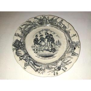 Choisy-le-roy H&b Militaria Legendary Plate "at The Regiment" No. 8 Collection