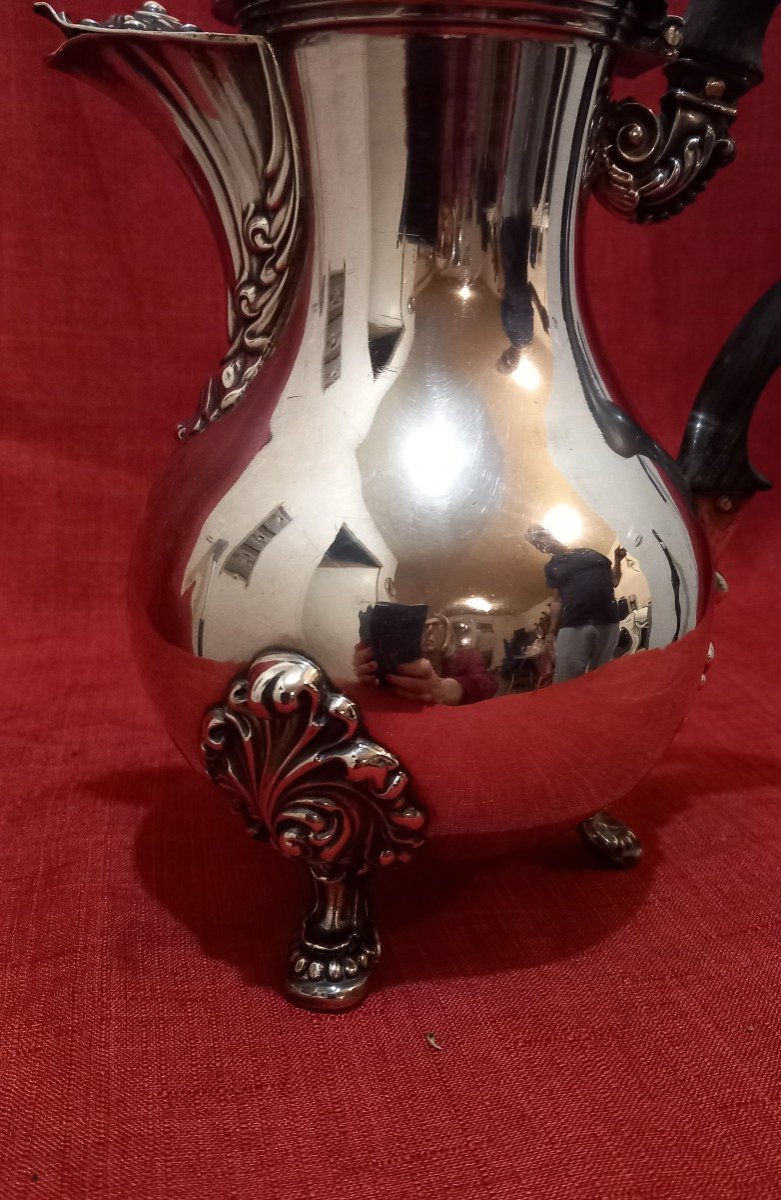 Rocaille Style Solid Silver Jug-photo-3