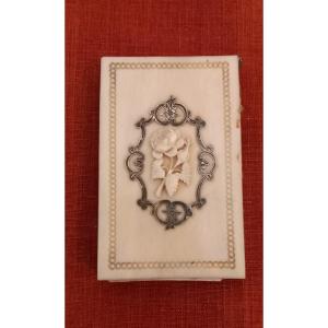 Ivory And Silver Decorated Ball Card