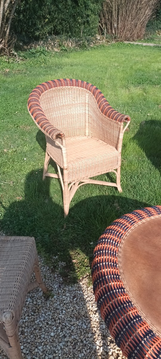 Large Rattan Garden Furniture In Colors -photo-3