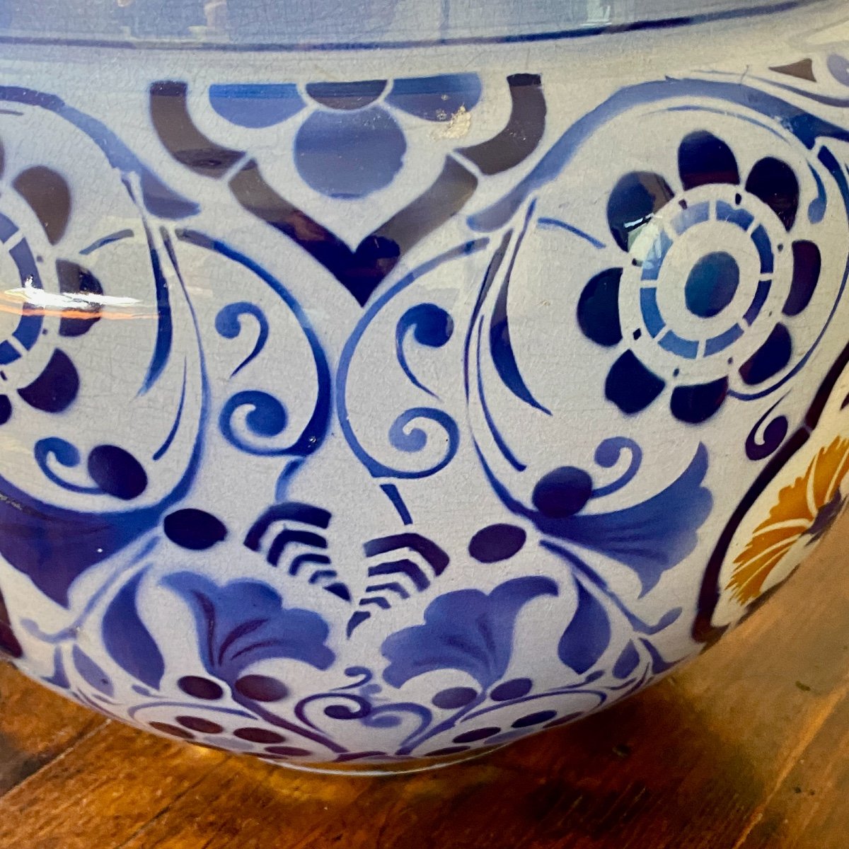 Keller & Guerin, Lunéville Cachepot,  Damas Pattern-photo-2