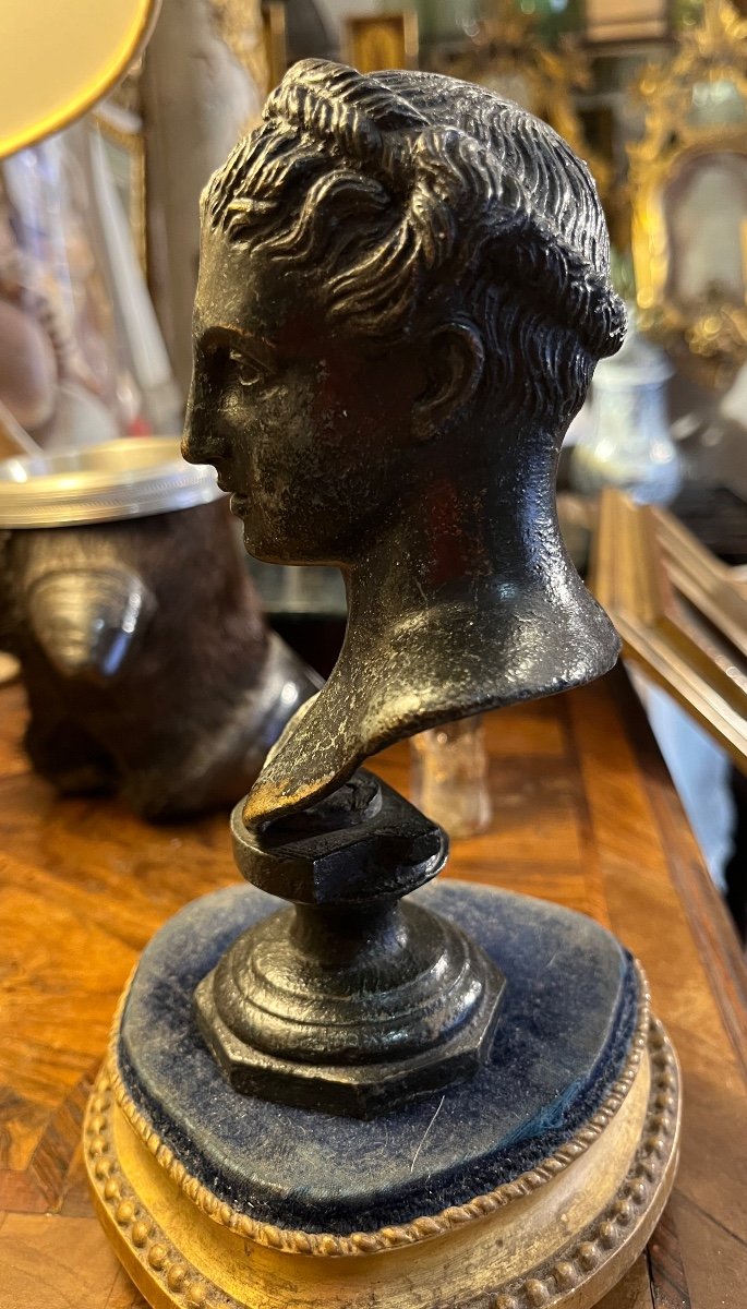 Bronze Bust Of A Young Man In The Antique Style. 19th Century.-photo-3