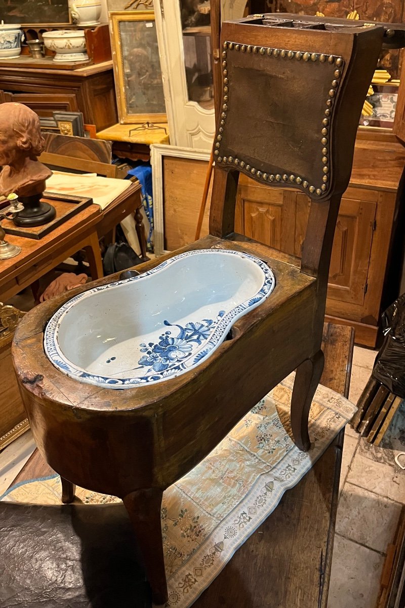 Very Pretty 18th Century Bidet Seat, With Its Original Basin.-photo-2