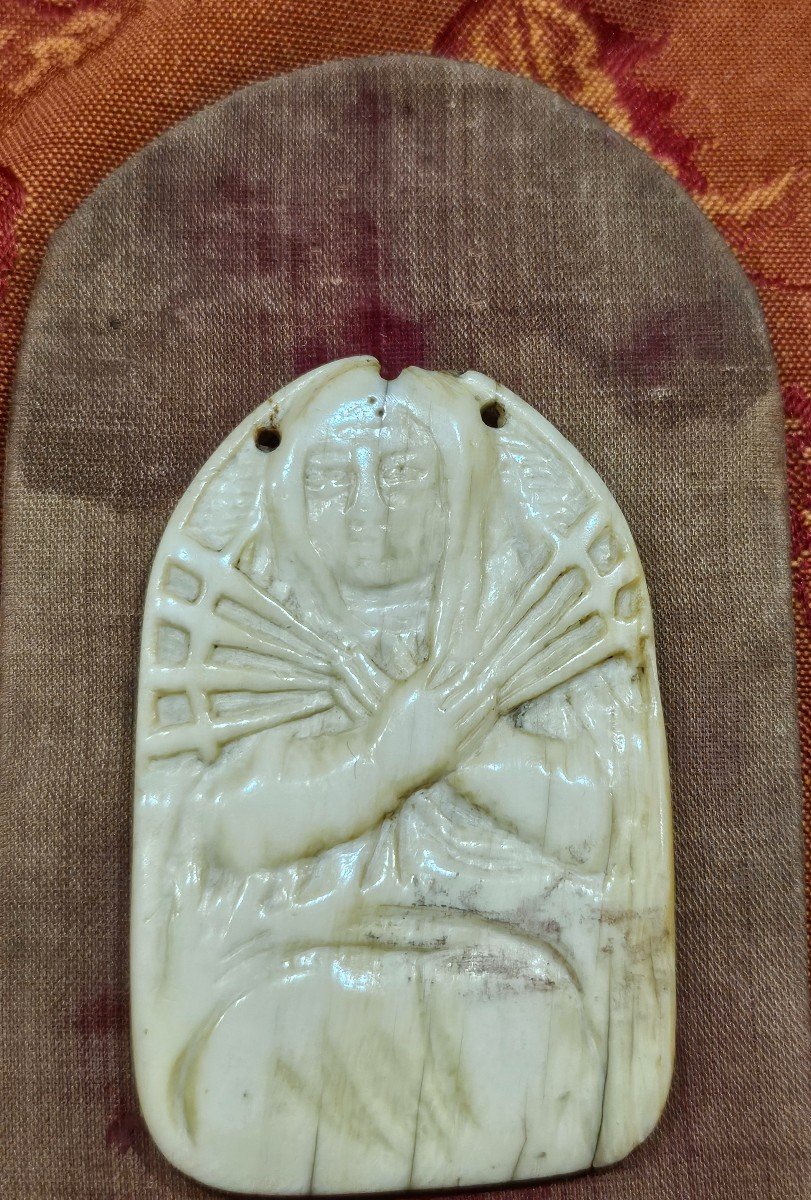 Rare Plaquette En Ivoire, Double Face,  La Vierge Aux 7 Douleurs, Et  Le Buste Du Christ -photo-2