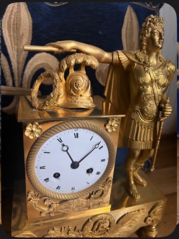 Gilt Bronze Clock, Representing Louis XIV Young In War Chief's Outfit? 19th Century.-photo-3