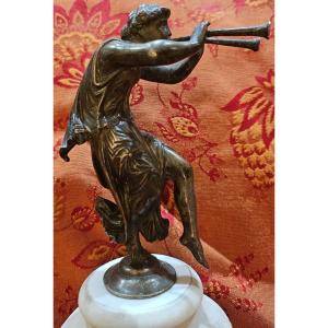 Beautiful Bronze Statuette, Euterpe, Playing A Double Flute. 19th Century, Grand Tour.