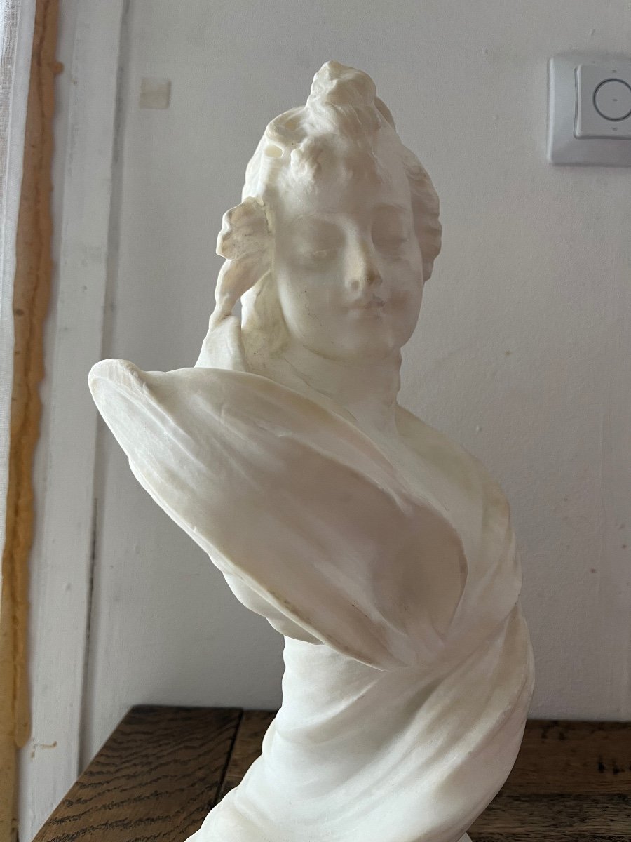 19th Century Alabaster Bust Of A Woman -photo-2