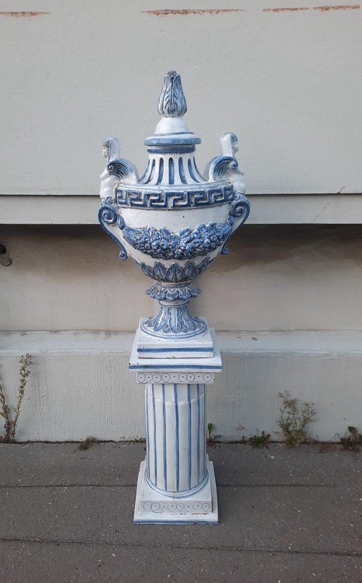 Large 20th Century Ceramic Baluster Basin