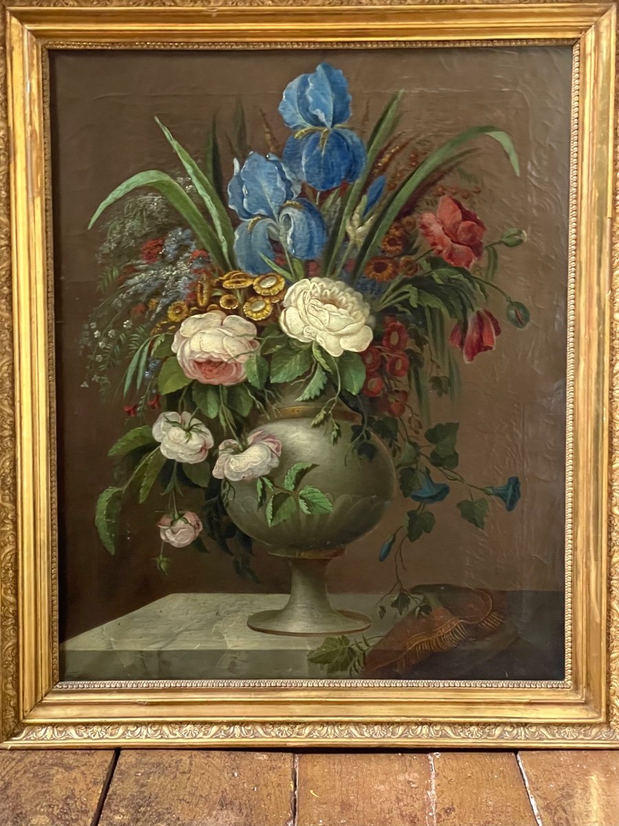 Grand Bouquet De Fleurs D’époque Restauration 