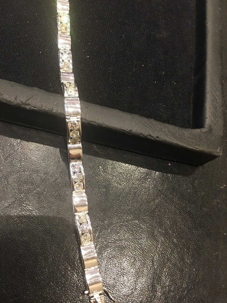 Articulated Line Bracelet In White Gold And 5.50 Ct Diamonds-photo-3