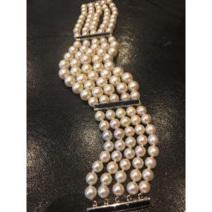 Art Deco Bracelet In White Gold With Five Rows Of Pearls...