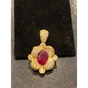 1.60 Carat Ruby And Diamond Yellow Gold Pendant