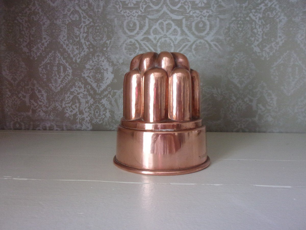 Nineteenth Cake Mold