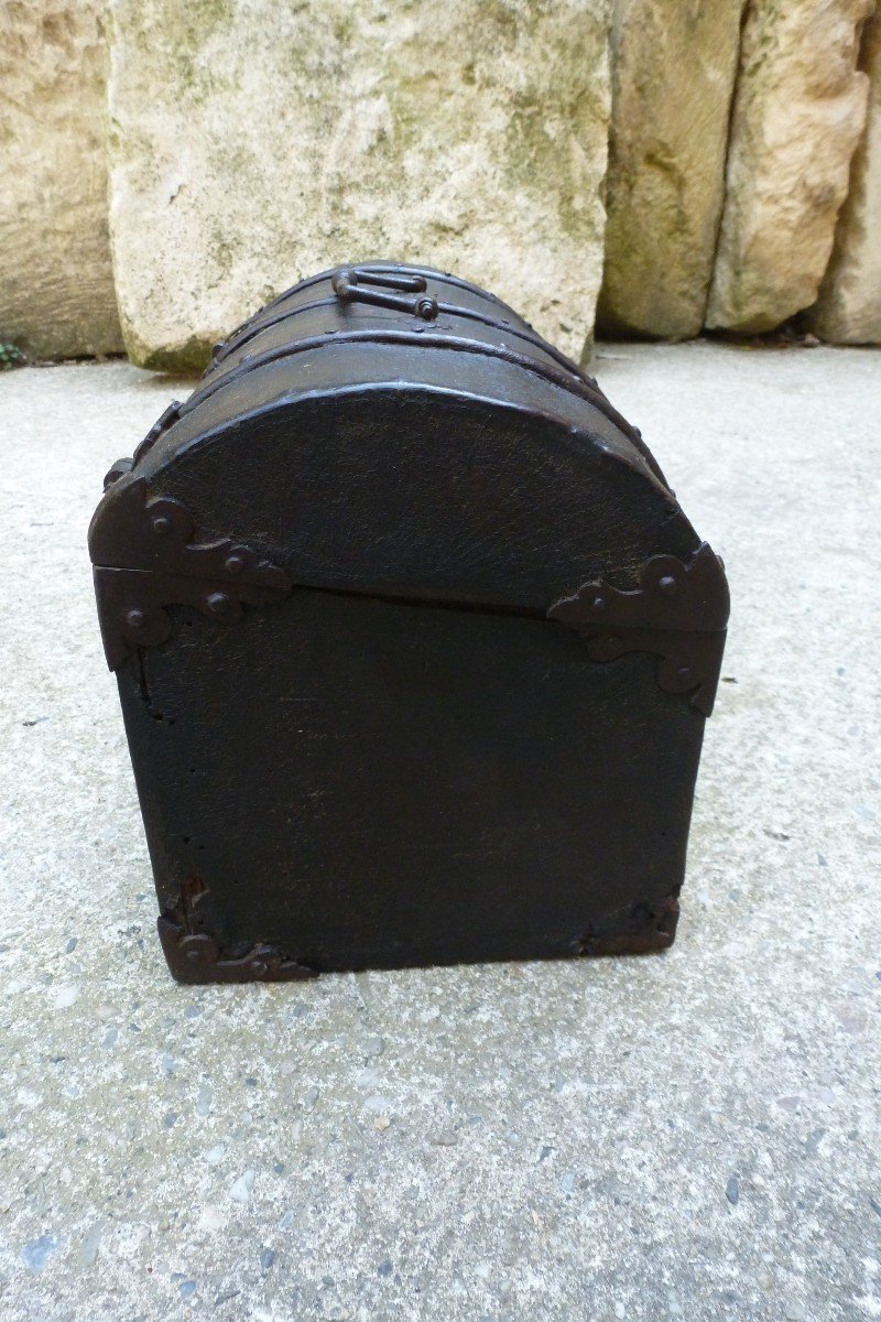 Hasp Box Early 17th Century -photo-3