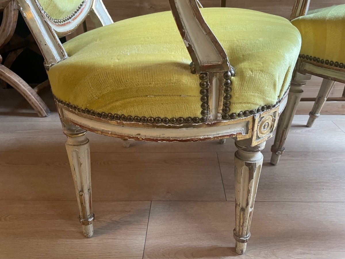 Pair Of 20th Century Medallion Armchairs-photo-2