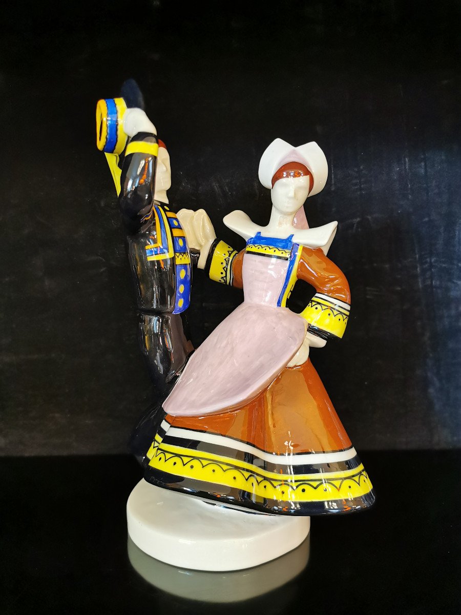 Couple De Danseurs De Quimper En Faïence Polychrome