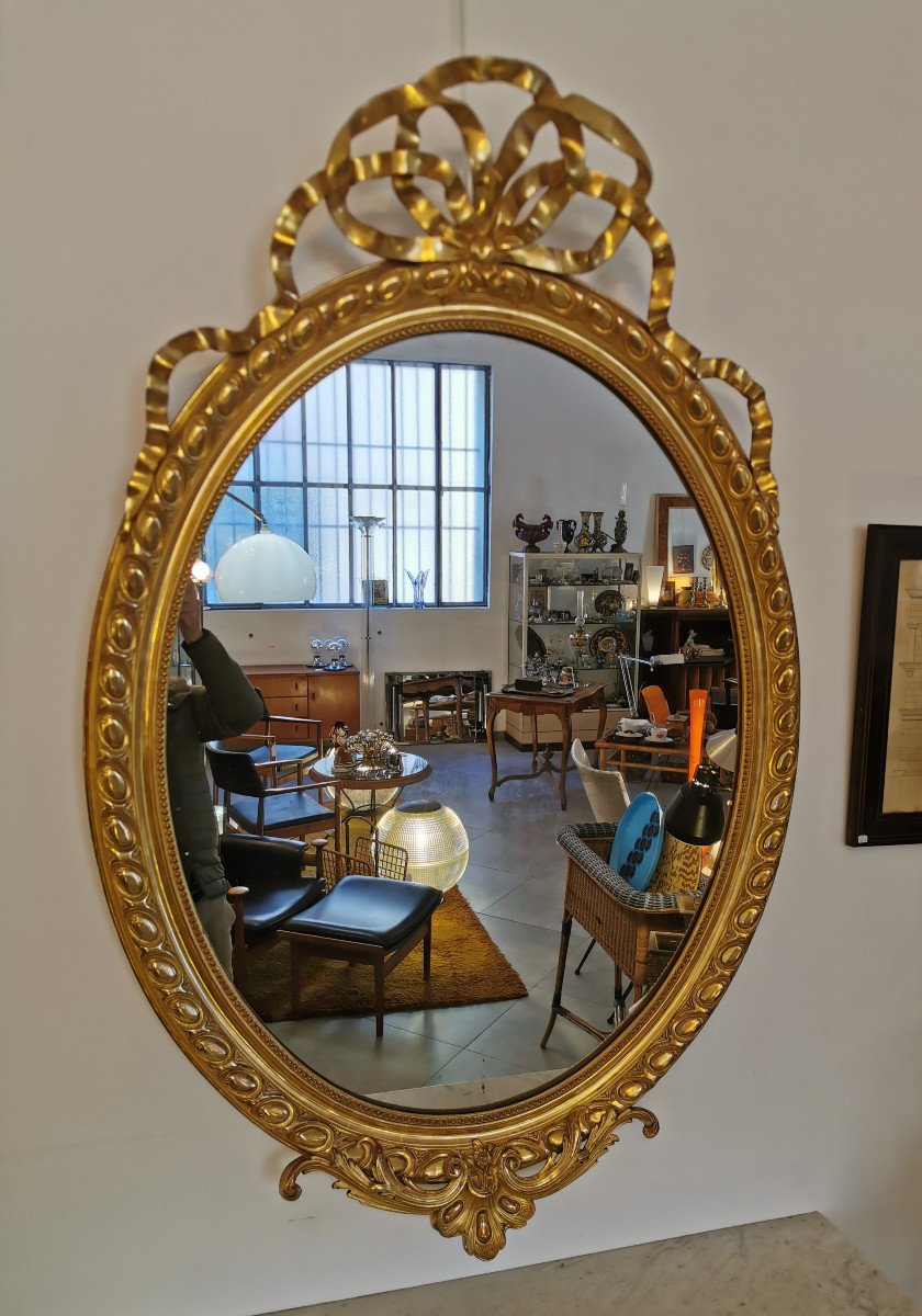 Large Medallion Mirror, 19th Century