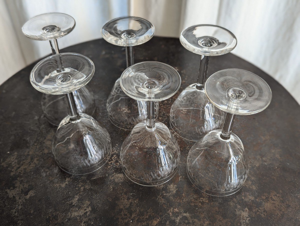 6 Engraved Glasses -photo-1