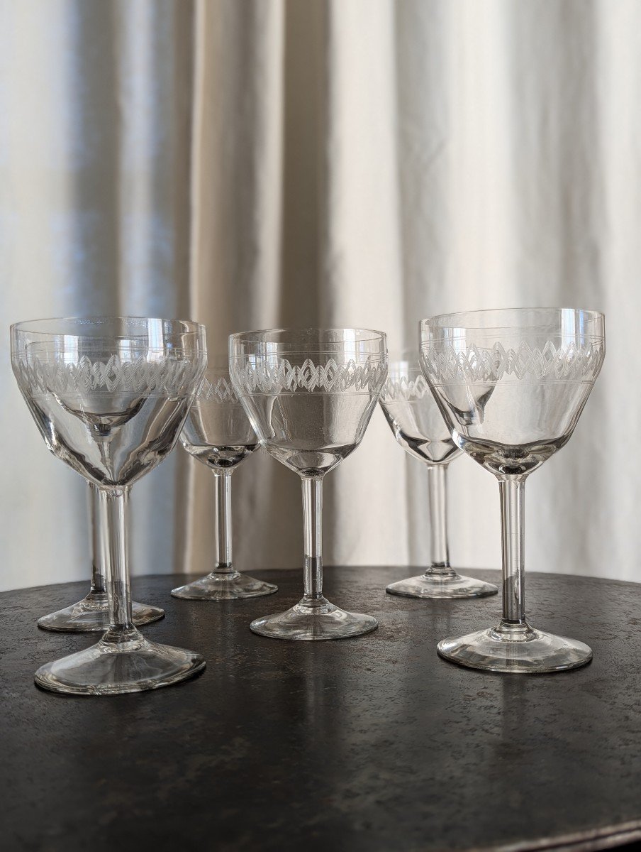 6 Engraved Glasses -photo-6