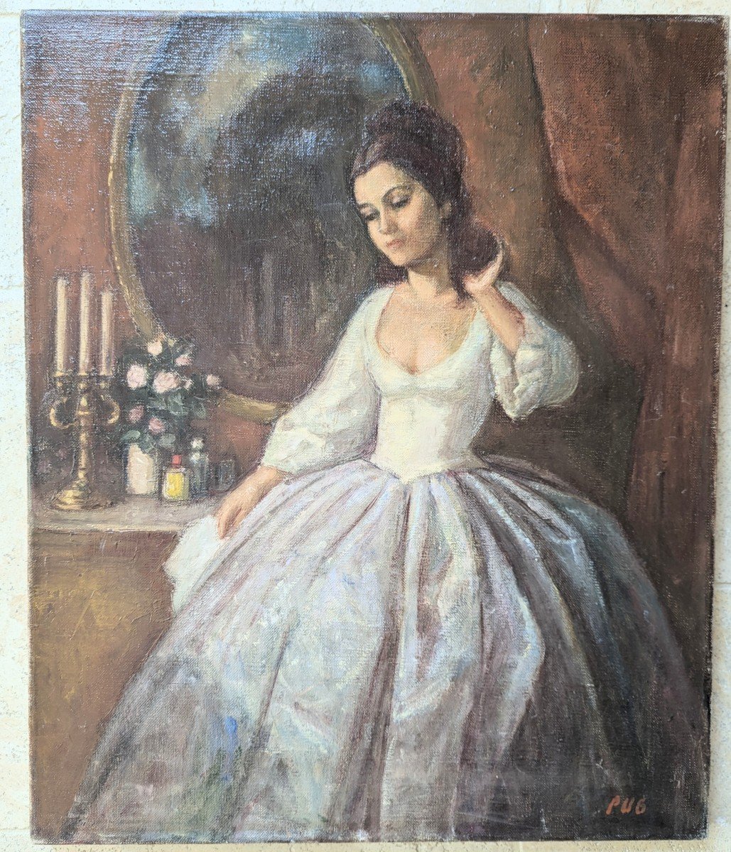 Jeune femme en robe de bal. Portrait 