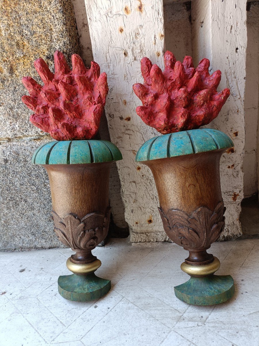 Pair Of Fire Pots-photo-4