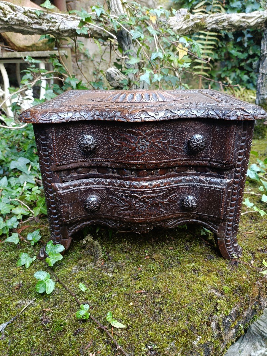 Petite Commode  XIX Siècle 