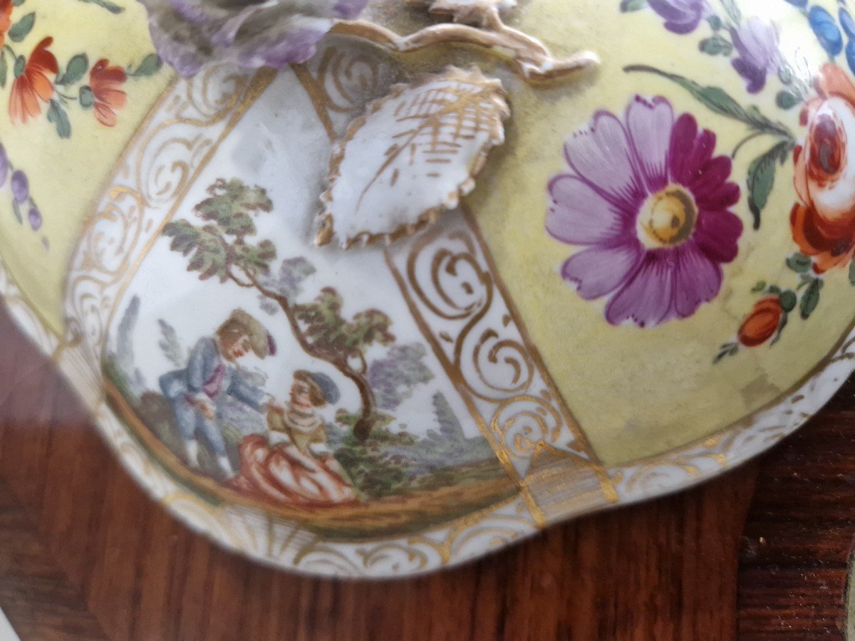 18th Century Meissen Porcelain Box -photo-6