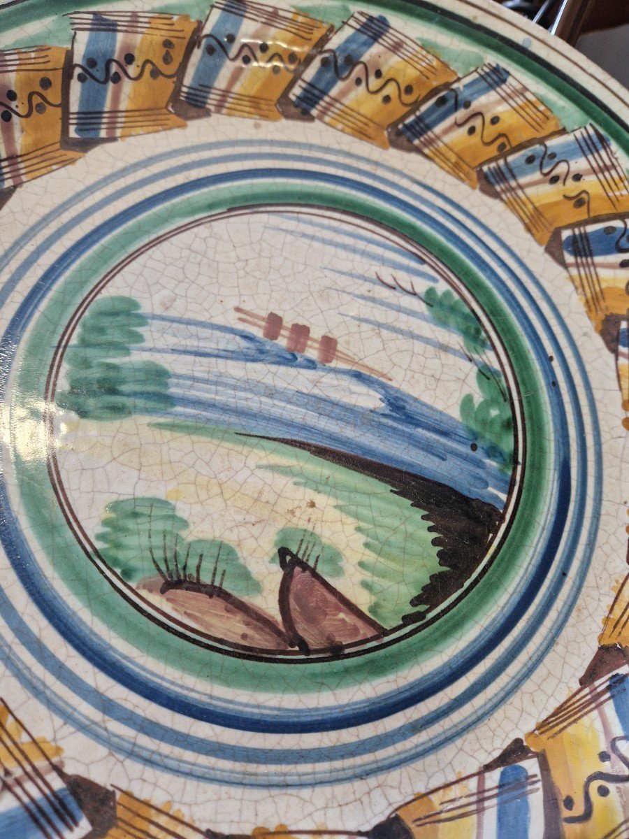 Large 19th Century Neapolitan Polychrome Majolica Plate -photo-2