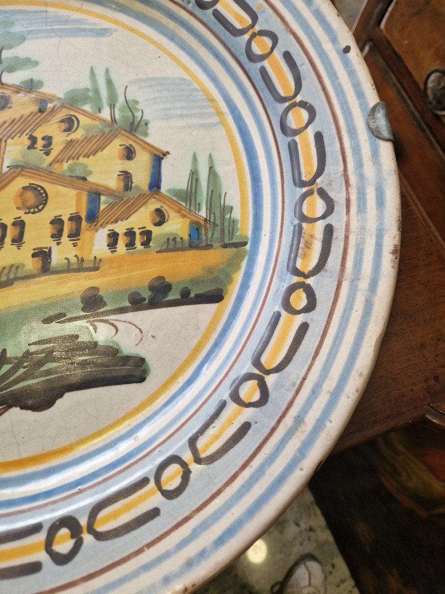 Large 19th Century Neapolitan Polychrome Majolica Plate -photo-1