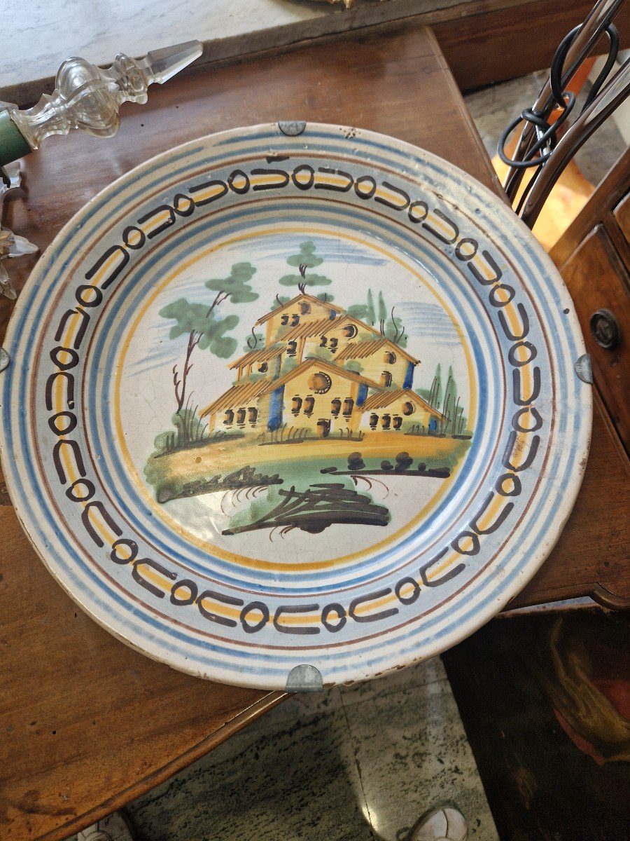 Large 19th Century Neapolitan Polychrome Majolica Plate 