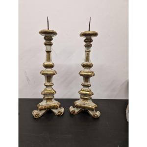 Beautiful Pair Of Candelabras In Lacquered And Gilded Wood From The 18th Century 