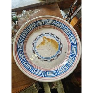 Rare Large Neapolitan Polychrome Majolica Plate From The 19th Century 