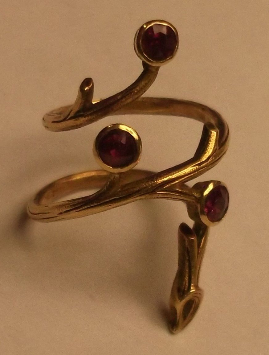 Art Nouveau Scarf Ring - Gold With Rubies-photo-1