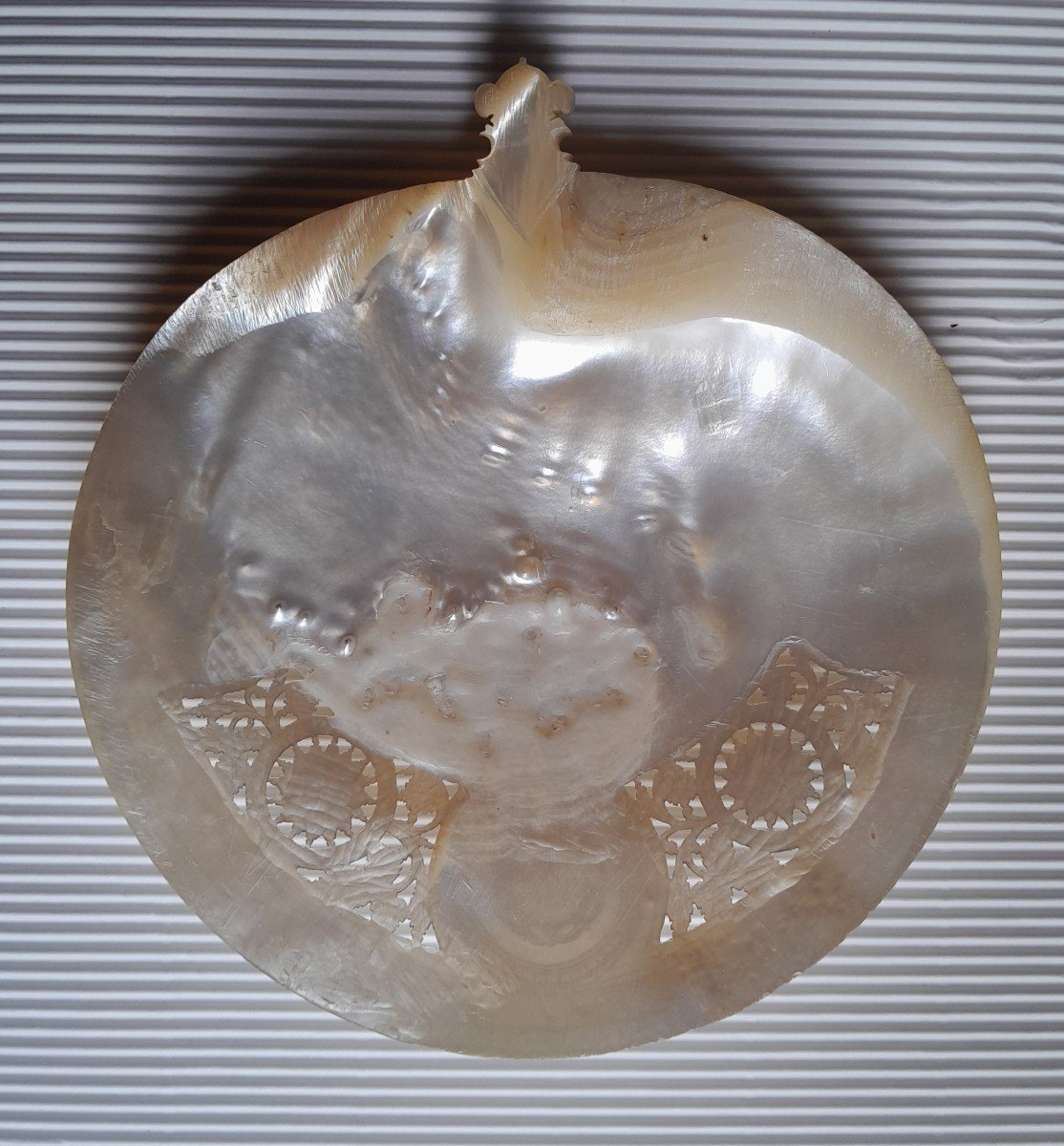 Jerusalem Mother-of-pearl - Engraved Shell-photo-4