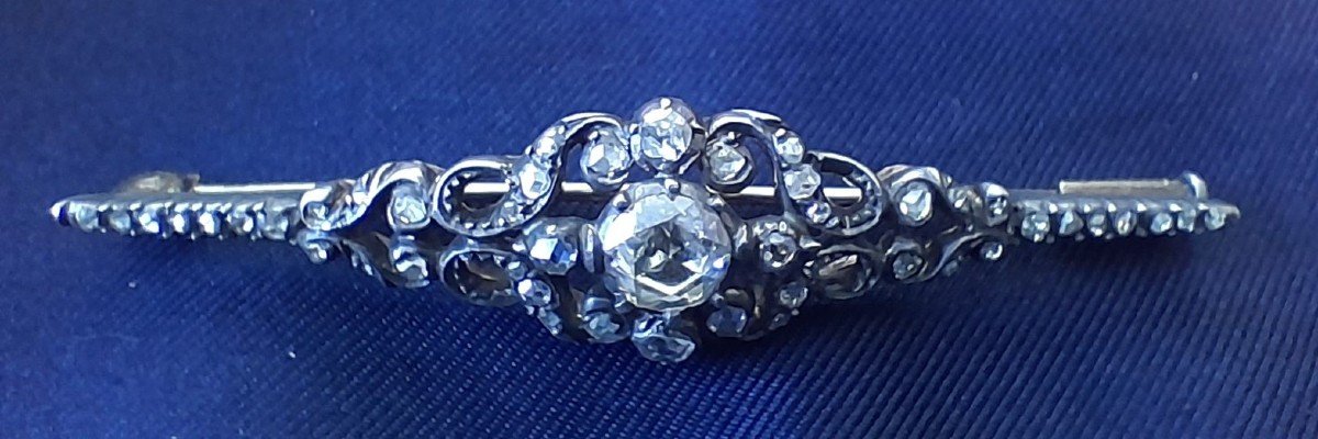 Broche ancienne en or et diamants-photo-1