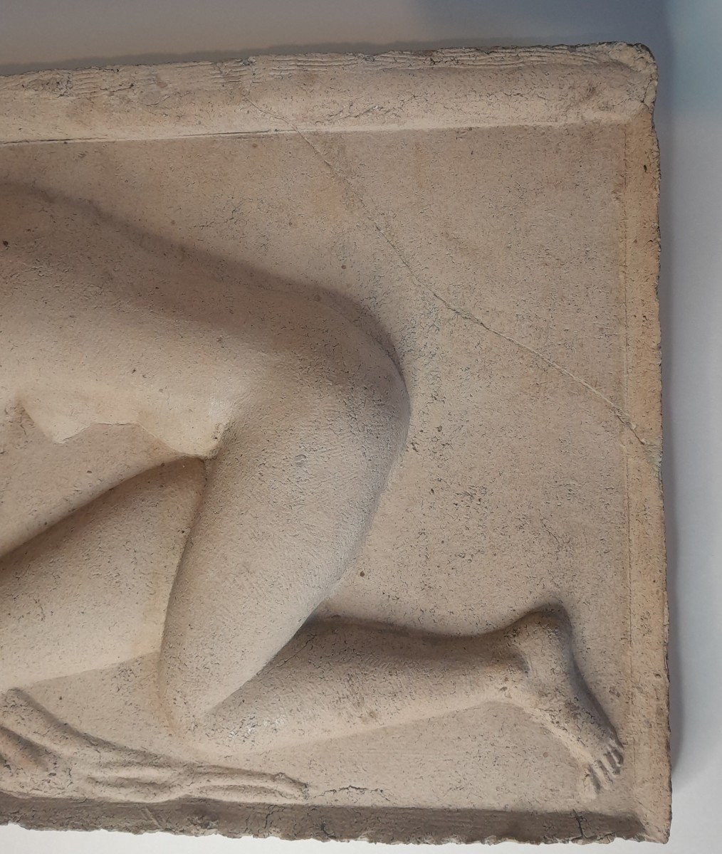 Moissey Kogan (1879-1943) - Concrete  Bas-relief, Nude, "kneeling Relief", 1928-photo-2