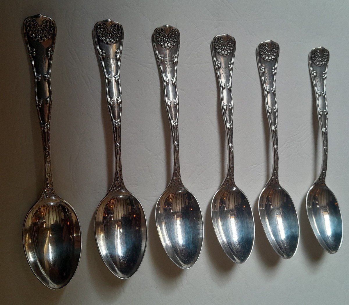 Six Sterling Silver Teaspoons By Tiffany, "wave Edge" Pattern, 1884, Aesthetic Movement-photo-3