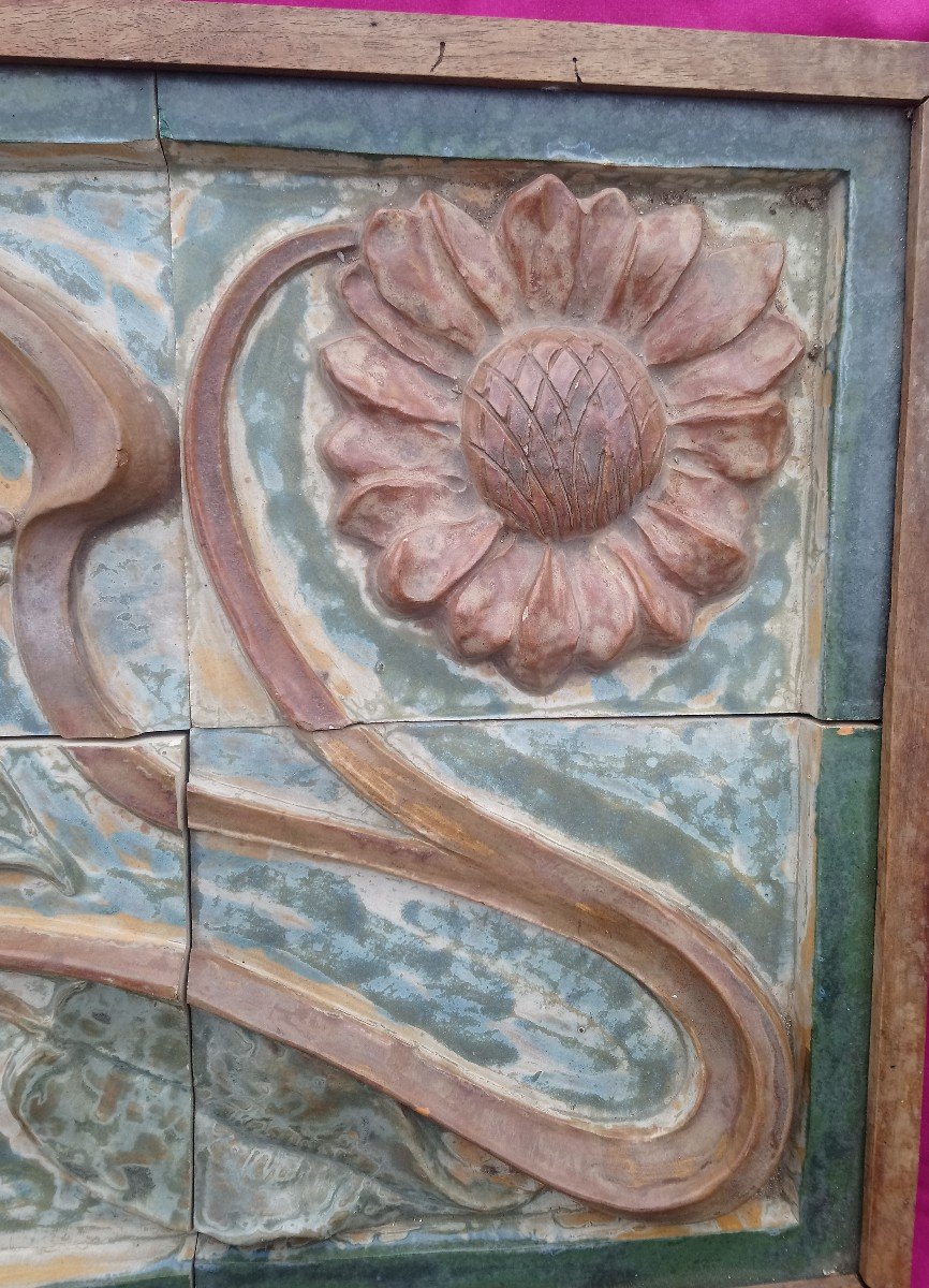 Panneau haut-de-porte extérieur en grès art nouveau à décor de tournesols-photo-2