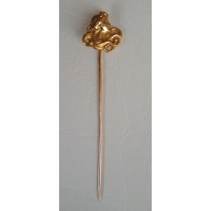 Art Nouveau Tie Pin In Gold - Woman's Profile
