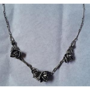 Art Nouveau Silver Necklace With Rose Motif