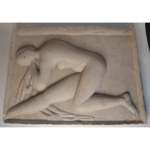 Moissey Kogan (1879-1943) - Bas-relief en ciment, Nu, "Kniende relief", 1928