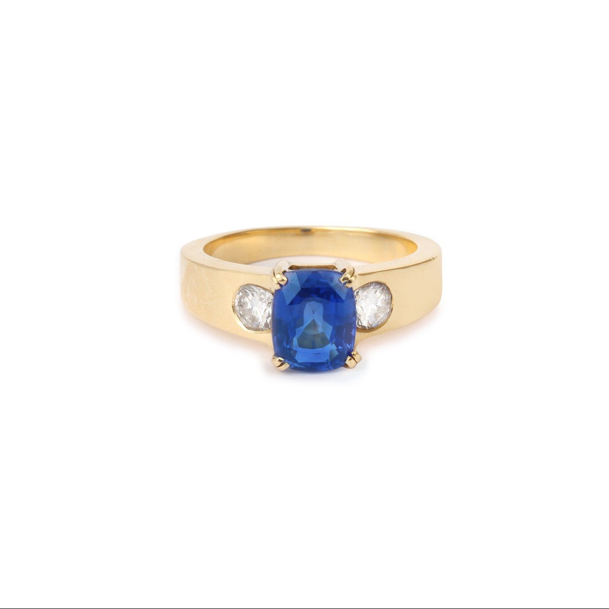 2.66 Carats Sapphire Diamonds 18 Carats Yellow Gold Ring