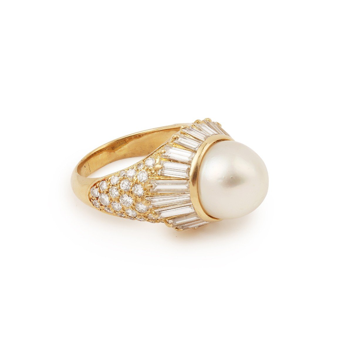 Vintage 12mm Pearl Diamonds 2.30 Carats 18 Carat Yellow Gold Cocktail Ring-photo-2