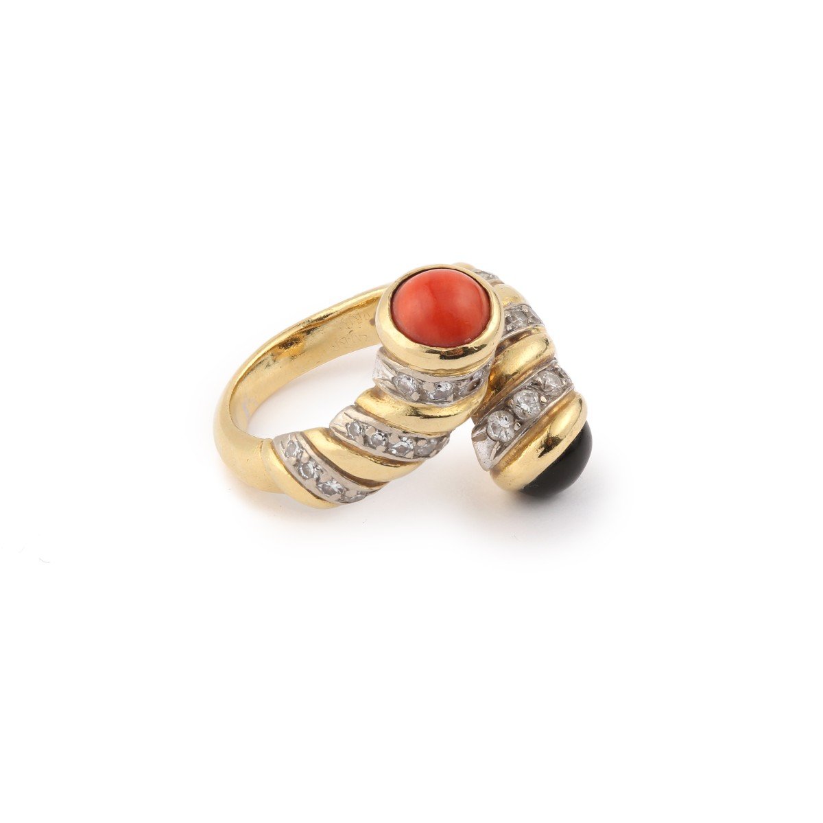 Kutchinsky Coral Onyx Diamonds 18 Carat Yellow Gold Toi & Moi Ring-photo-2