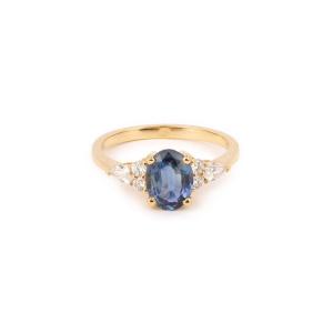 1.30 Carats Sapphire Diamonds 18 Carats Yellow Gold Ring