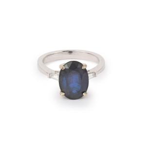 4.47 Carats Sapphire Diamonds 18 Carats White Gold Ring