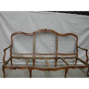 Large Sofa With Flat Back Called “à La Reine” In Molded And Carved Beech