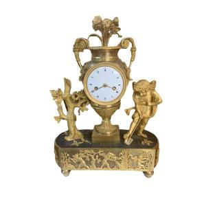 A "gardener" Vase Clock