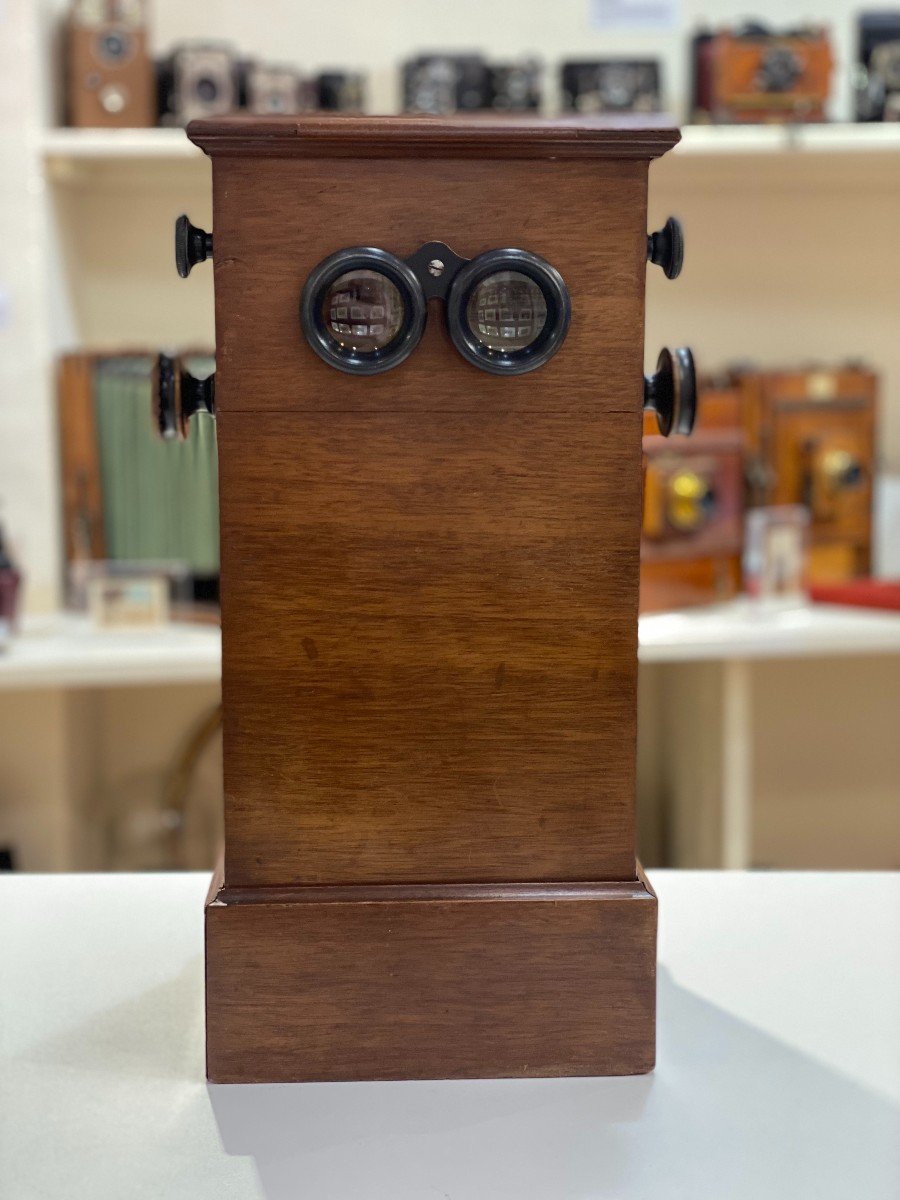 Parquet Table Stereoscope With 49 Stereo Nudes Circa 1890