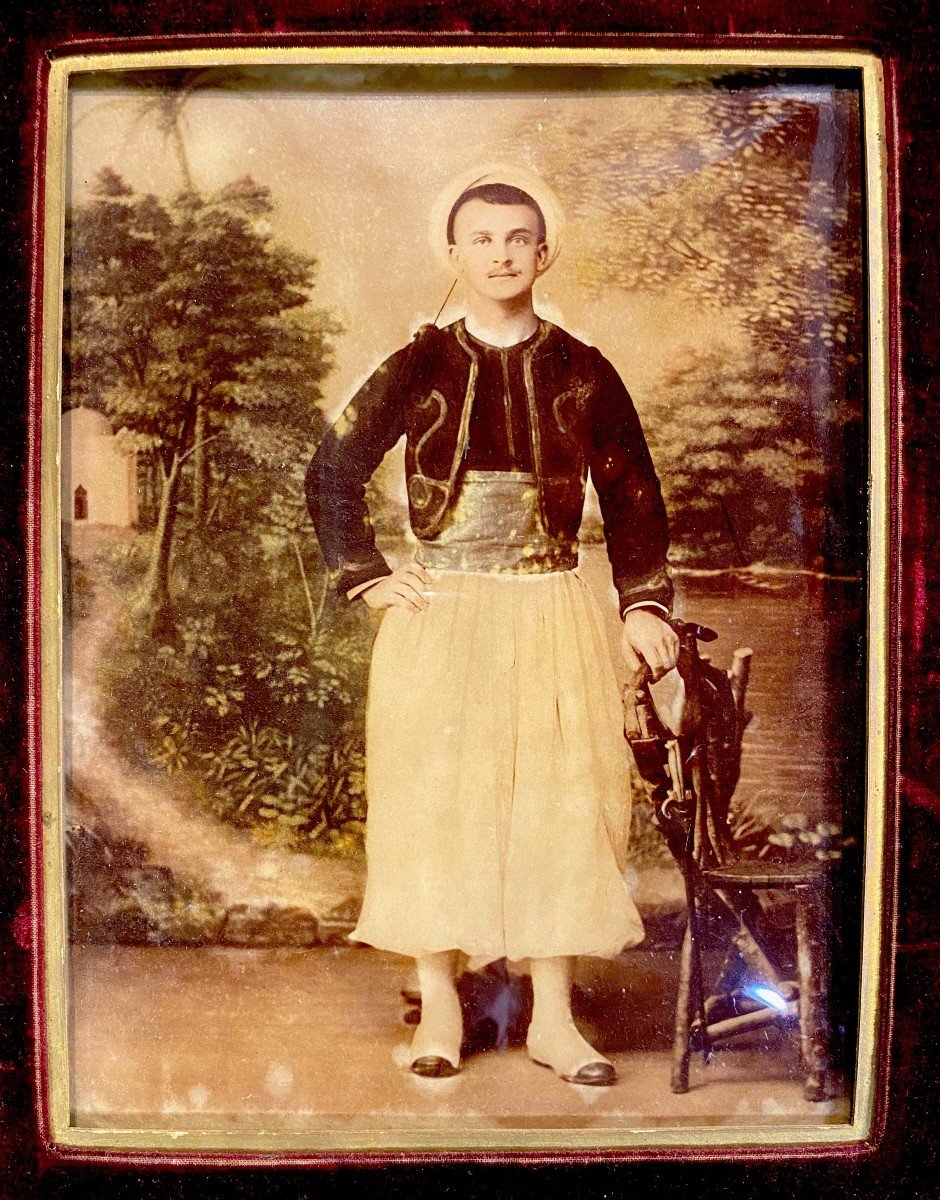 Crystoleum, "portrait Of Zouave" Painted Photograph Fixed Under Glass C 1890-photo-2